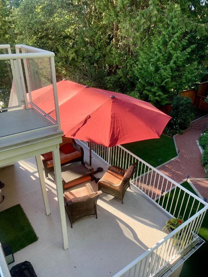 Beautiful Modern Suite North Vancouver Exteriör bild